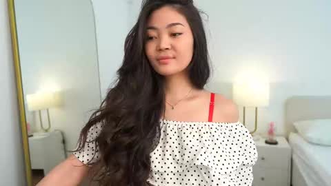 kim online show from February 2026 10:41:01 AM