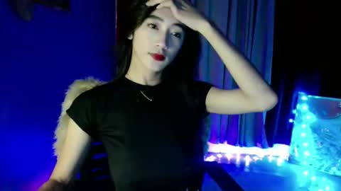 lovelypetite143 online show from March 2026 04:51:01 AM