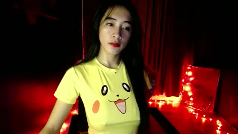 lovelypetite143 online show from April 2026 05:30:01 AM