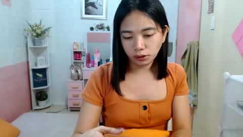 Snapshot of lovelypetitebigcock chatting on February 2026 05:11:01 PM lovelypetitebigcock online show from February 2026 05:11:01 PM