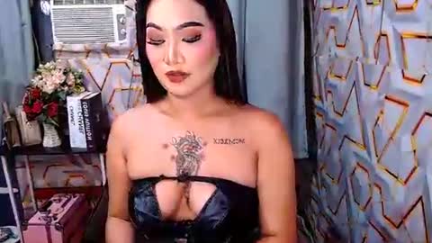lovelyshelo online show from May 2026 02:33:01 PM