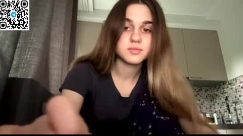 Snapshot of lovelysilk_63 chatting on June 2026 08:29:01 AM ELA online show from June 2026 08:29:01 AM