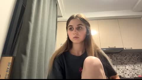Snapshot of lovelysilk_63 chatting on July 2026 06:27:02 PM ELA online show from July 2026 06:27:02 PM