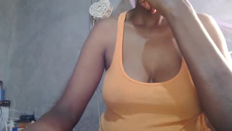 Snapshot of lovelythighs54 chatting on July 2026 10:42:02 AM miss fancy louis online show from July 2026 10:42:02 AM