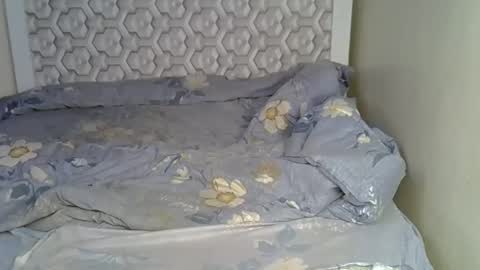 Snapshot of lovelytin chatting on October 2025 03:23:02 AM lovelytin online show from October 2025 03:23:02 AM