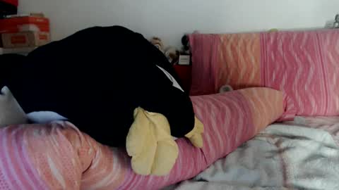 lovelywoman22 online show from February 2025 05:40:02 PM