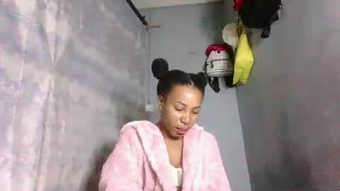 Snapshot of lovemarie08 chatting on April 2026 05:50:01 PM lovemarie08 online show from April 2026 05:50:01 PM