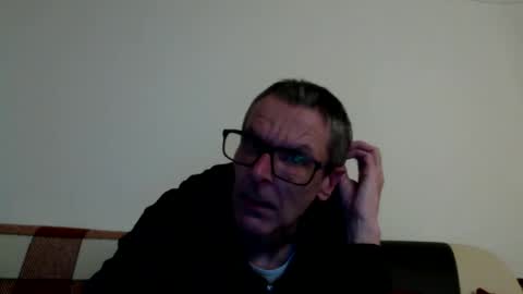 Snapshot of lovepvclate40s chatting on December 2025 06:04:02 PM lovepvcearly50s online show from December 2025 06:04:02 PM