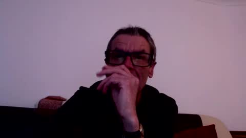 lovepvcearly50s online show from April 2026 06:43:01 PM