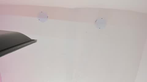 Snapshot of lovequeen02 chatting on October 2025 11:44:01 AM L O V E online show from October 2025 11:44:01 AM