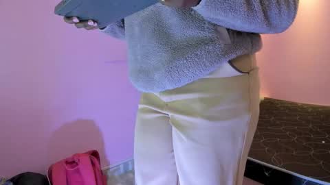 L O V E  online show from January 2026 11:59:02 AM