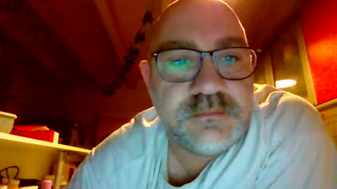 Snapshot of lover010983 chatting on February 2025 05:13:02 AM lover010983 online show from February 2025 05:13:02 AM