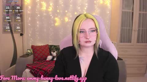 Snapshot of lover_emmy chatting on January 2026 12:19:01 PM Emmy online show from January 2026 12:19:01 PM