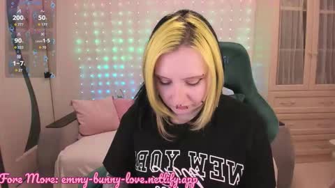 Snapshot of lover_emmy chatting on February 2026 02:43:02 PM Emmy online show from February 2026 02:43:02 PM