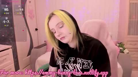 Snapshot of lover_emmy chatting on February 2026 04:40:02 PM Emmy online show from February 2026 04:40:02 PM