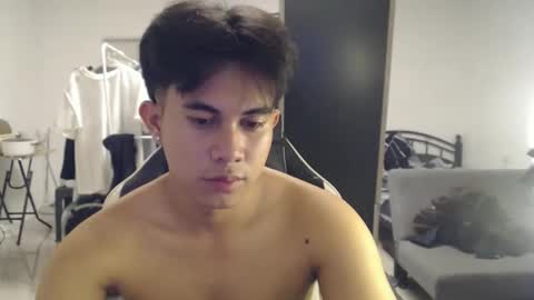 Snapshot of loverboyph04 chatting on September 2025 07:02:02 PM loverboyph04 online show from September 2025 07:02:02 PM