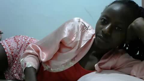 lovergal222 online show from January 2025 02:35:01 PM