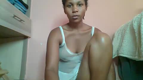 lovergal257 online show from February 2026 10:24:01 AM