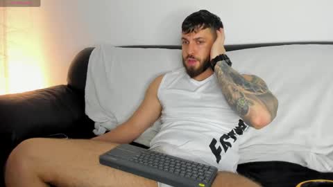 Snapshot of lovermike_ chatting on May 2026 07:08:01 PM Mike online show from May 2026 07:08:01 PM