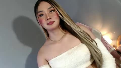 Snapshot of lovers_moon22 chatting on January 2025 01:33:01 AM lovers moon22 online show from January 2025 01:33:01 AM