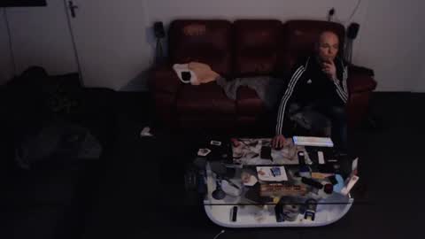 Snapshot of loveslick583698 chatting on February 2025 02:47:02 AM Lovetlick online show from February 2025 02:47:02 AM