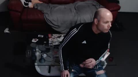 Snapshot of loveslick583698 chatting on February 2025 05:51:02 AM Lovetlick online show from February 2025 05:51:02 AM