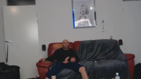 Snapshot of loveslick583698 chatting on December 2025 06:50:01 AM Lovetlick online show from December 2025 06:50:01 AM