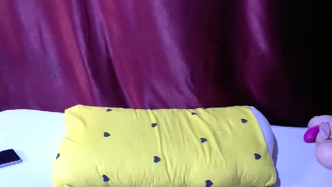 loveslut_ online show from October 2025 06:58:02 PM