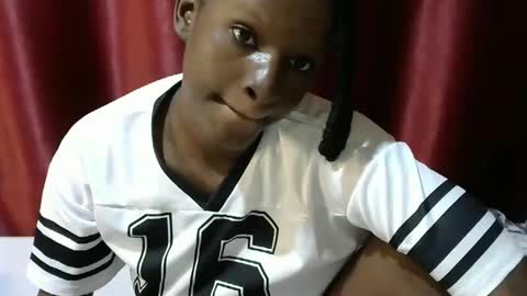 loveslut_ online show from October 2025 07:16:01 PM