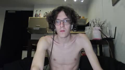 Snapshot of lovesomecookies chatting on October 2025 02:14:01 PM LovesomeCookie online show from October 2025 02:14:01 PM