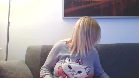 Snapshot of lovestar544963 chatting on December 2024 06:17:02 PM Marlyn online show from December 2024 06:17:02 PM