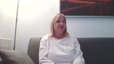 Snapshot of lovestar544963 chatting on December 2024 07:42:02 PM Marlyn online show from December 2024 07:42:02 PM