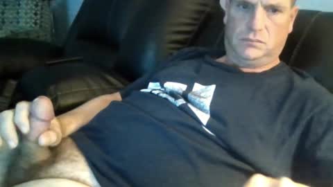 lovetocum37 online show from October 2025 04:07:02 PM