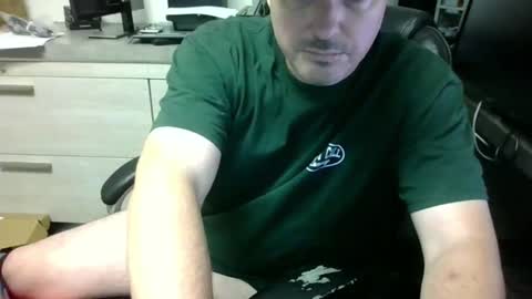 Snapshot of lovetofps chatting on January 2025 03:48:02 AM Love2Game online show from January 2025 03:48:02 AM