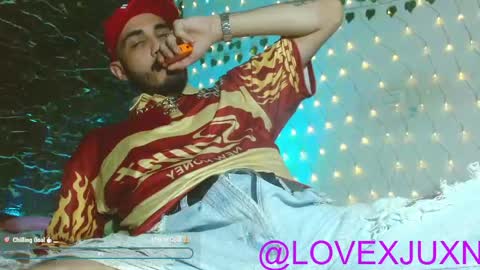 Snapshot of lovexjuxn77 chatting on May 2026 10:38:02 PM lovexjuxn77 online show from May 2026 10:38:02 PM