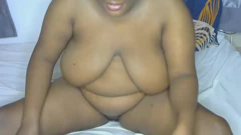 loveytiana online show from February 2026 03:11:01 AM