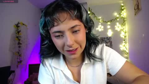 Snapshot of loving_alma chatting on April 2026 04:06:02 AM loving_alma online show from April 2026 04:06:02 AM