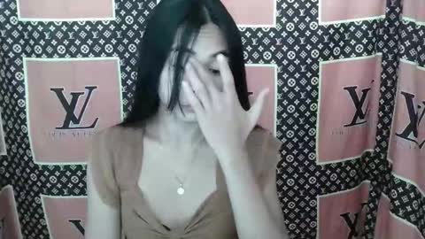 Snapshot of loving_rhean chatting on December 2025 12:18:01 AM loving_rhean online show from December 2025 12:18:01 AM