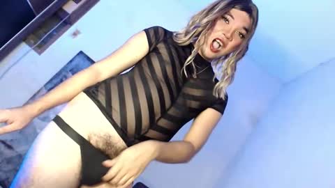 Lovingmonaru969 online show from November 2025 12:16:02 PM