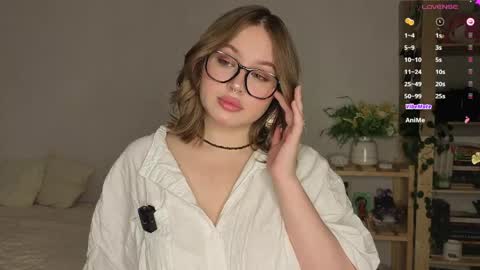 Eva online show from May 2026 05:52:02 PM