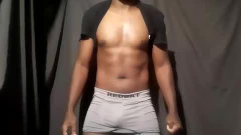 Lordon  fettiii25  online show from February 2026 11:36:01 PM