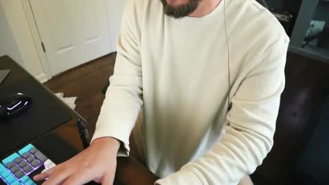 Lee online show from December 2024 02:08:02 PM