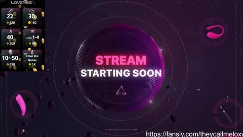 Snapshot of loxy_ chatting on December 2024 05:37:01 PM Loxy online show from December 2024 05:37:01 PM