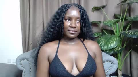 Snapshot of loyalcutie chatting on March 2025 05:09:01 AM loyalcutie online show from March 2025 05:09:01 AM