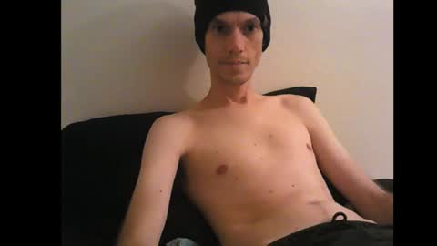 Snapshot of lrgdraft chatting on October 2025 12:58:01 AM mcLRG online show from October 2025 12:58:01 AM