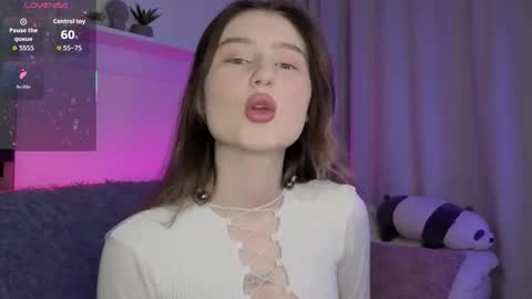 Snapshot of lua__19 chatting on March 2026 10:02:02 PM Lua online show from March 2026 10:02:02 PM