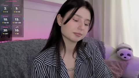 Snapshot of lua__19 chatting on April 2026 04:46:01 AM Lua online show from April 2026 04:46:01 AM