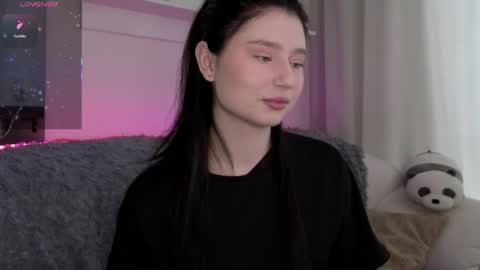 Snapshot of lua__19 chatting on April 2026 06:19:01 AM Lua online show from April 2026 06:19:01 AM