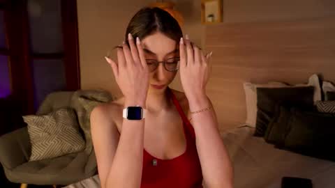  ---Goys incredible photographs online show from November 2025 01:35:02 PM