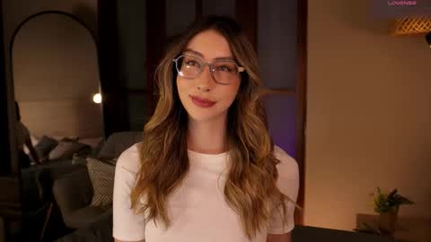 Snapshot of lua_ferch_ chatting on January 2026 01:39:01 PM ---Goys incredible photographs online show from January 2026 01:39:01 PM